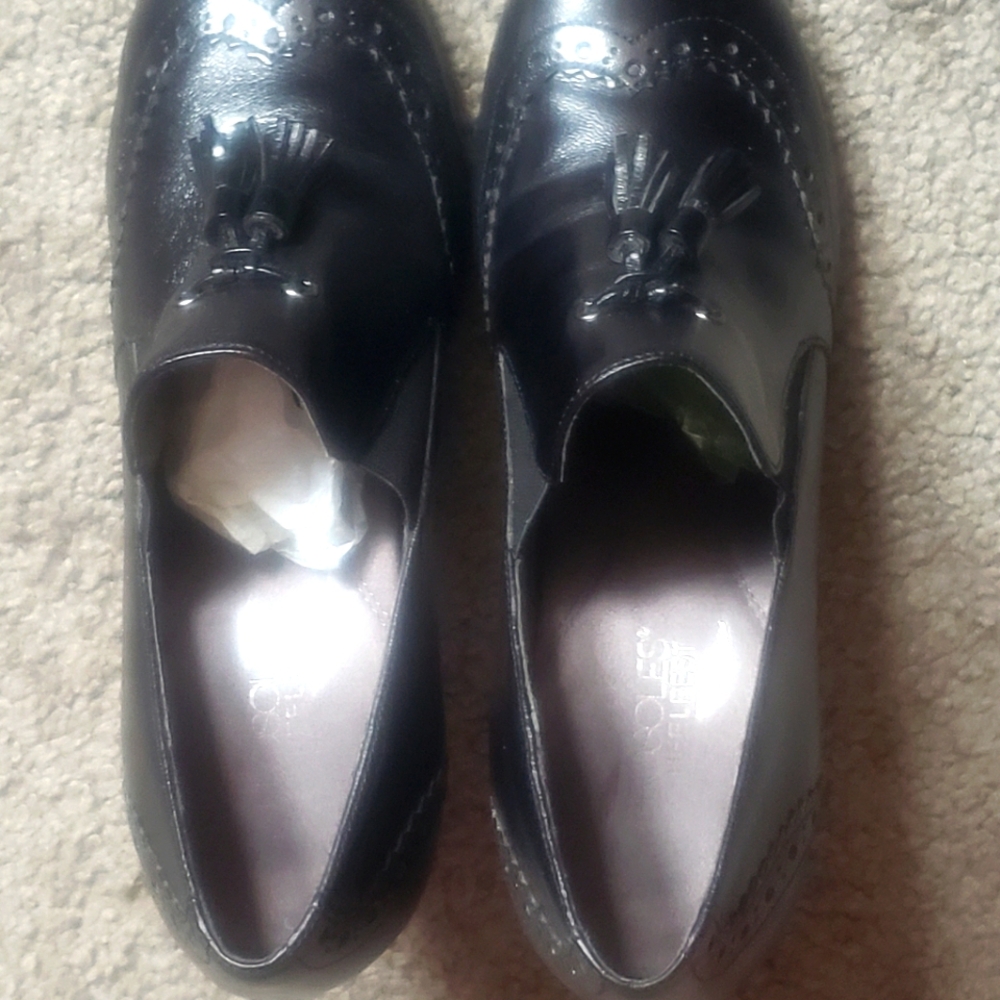 Aerosoles leather heels